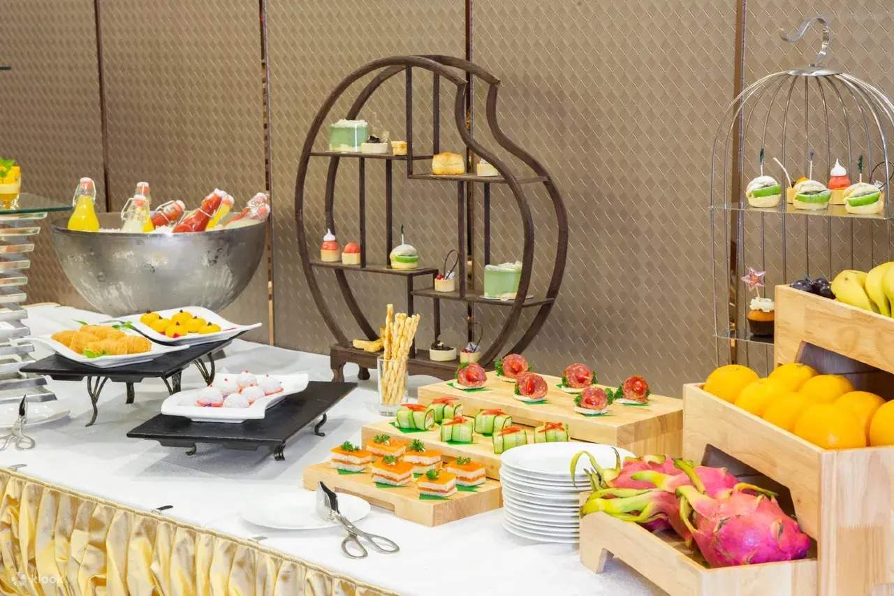 [Near Xujiahui Metro Station] Shanghai Jian Guo Hotel Accommodation Package